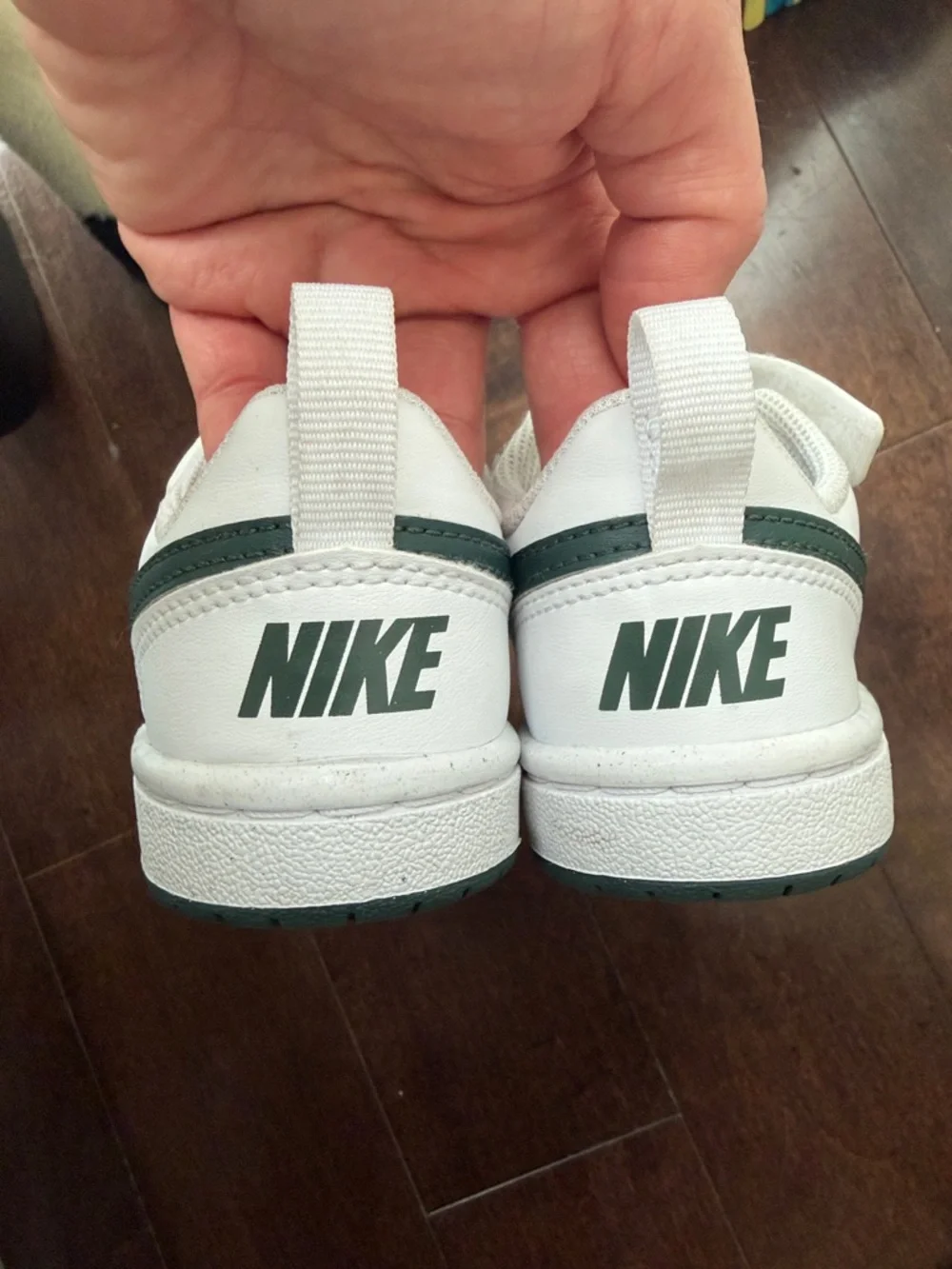 Nike White and Dark Green Kids Low-Top Sneakers - Picture 5 of 7